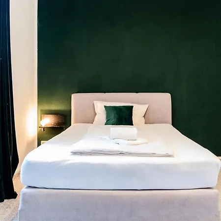 S17 Bude 6 Фленсбург